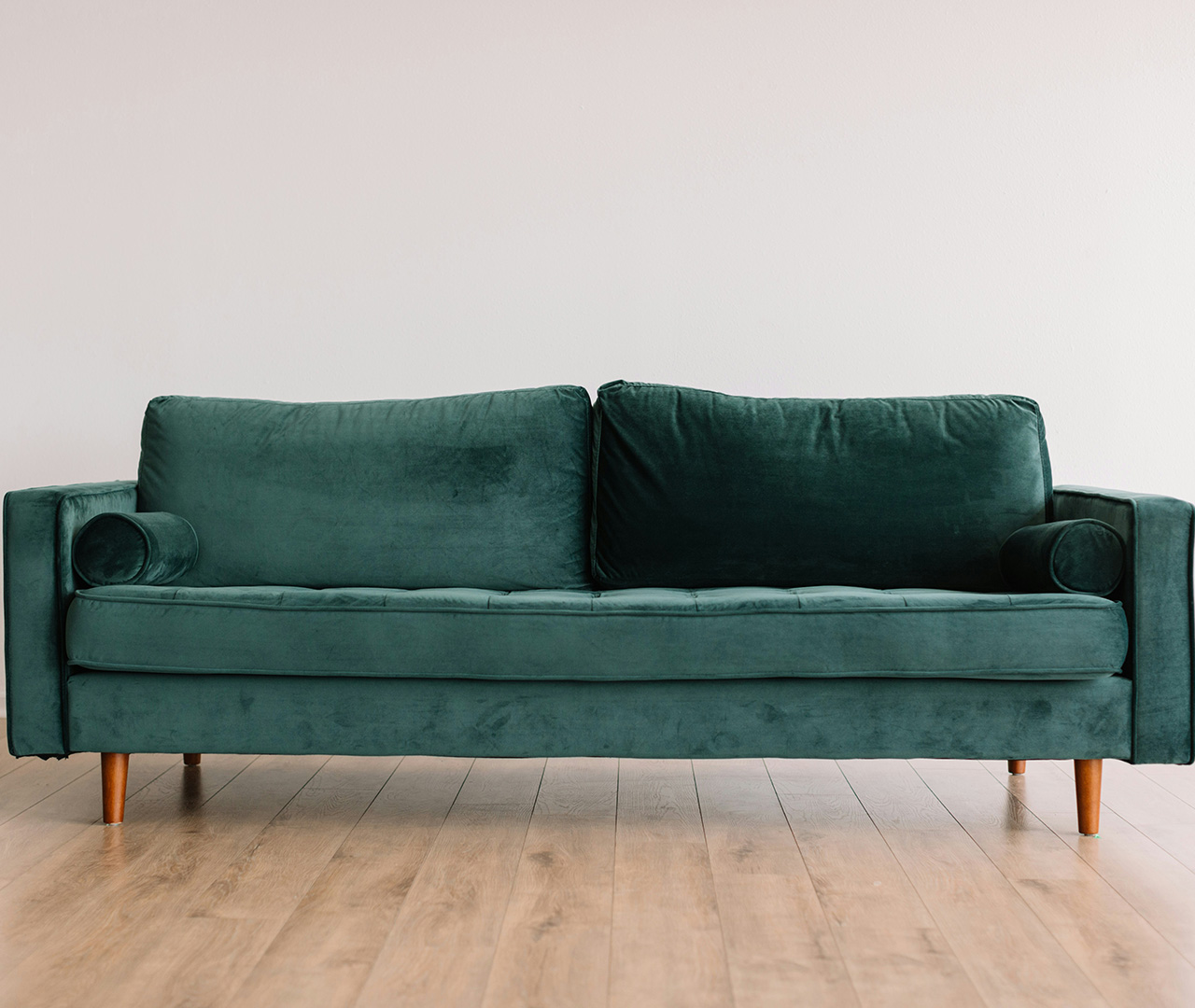 北欧風2人掛けソファ