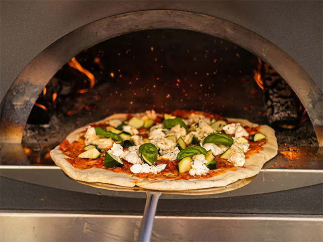 料理イメージ（ピザ）